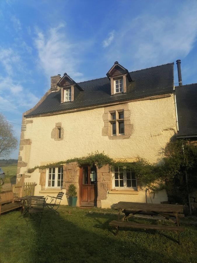 Frairie Du Divit Acomodação com café da manhã Pontivy Exterior foto