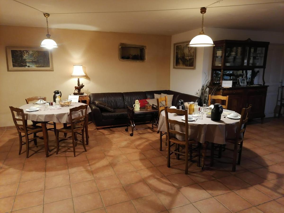 Frairie Du Divit Acomodação com café da manhã Pontivy Exterior foto