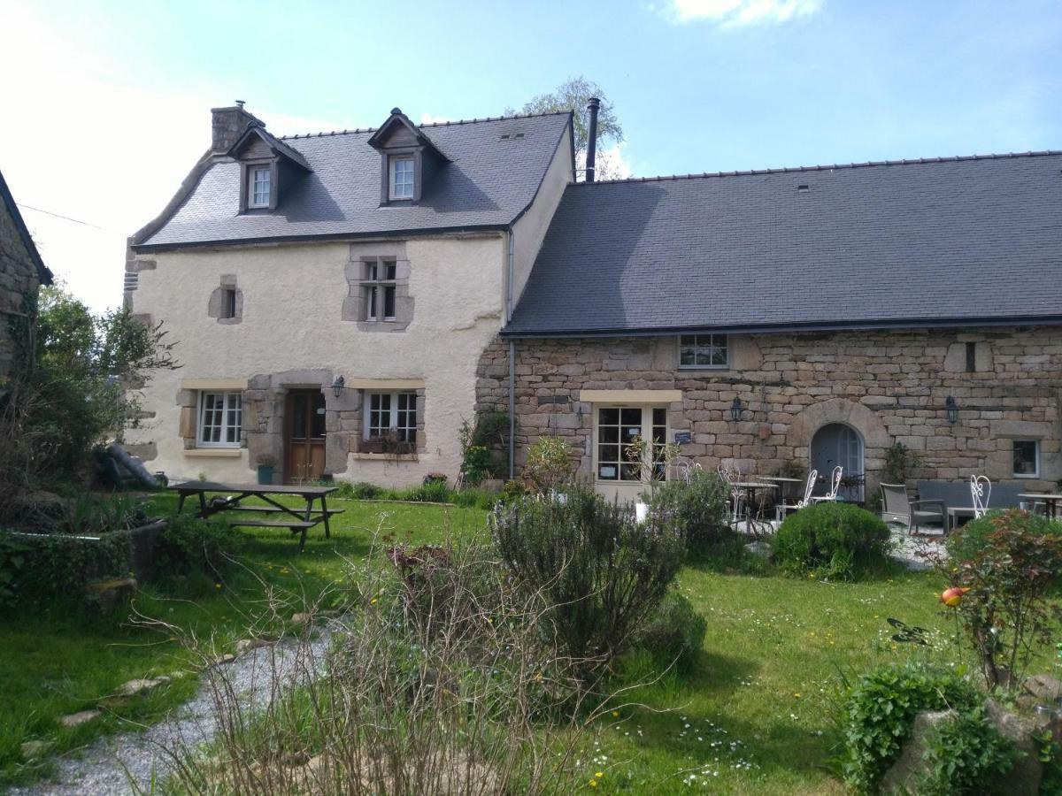 Frairie Du Divit Acomodação com café da manhã Pontivy Exterior foto