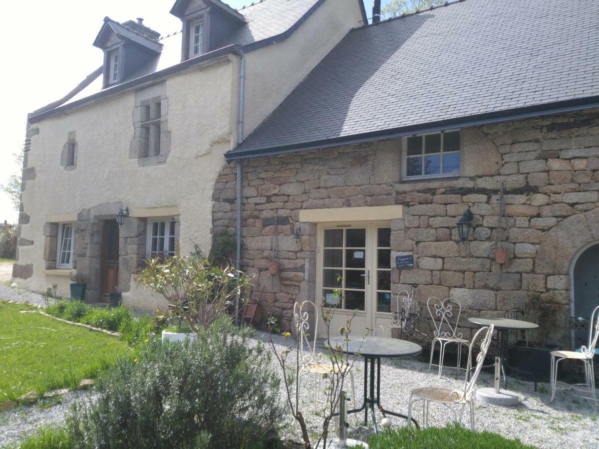 Frairie Du Divit Acomodação com café da manhã Pontivy Exterior foto